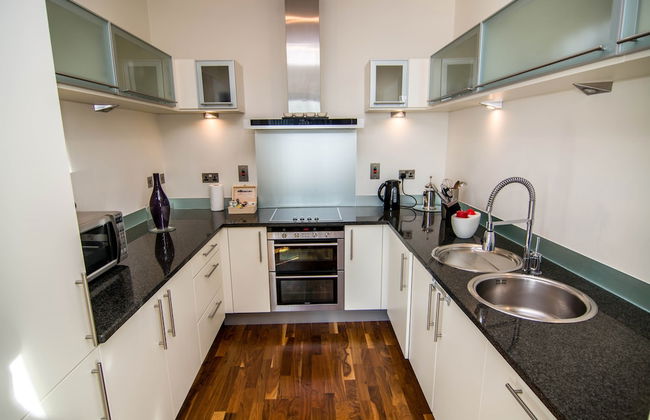 Canary Wharf - Corporate River View Apartments - Photo 67