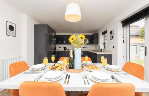 Large Modern Home, Free Parking, Families and Contractors Welcome - Foto 10