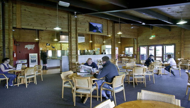 Coin salon dans le hall