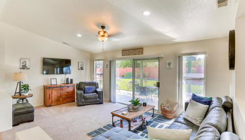 Victorville Home with Large Yard and Charcoal Grill! - Foto 3