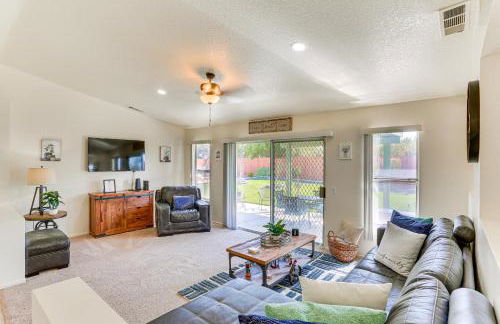 Victorville Home with Large Yard and Charcoal Grill! - Foto 3