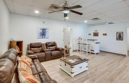 8 Mi to Kentucky Downs Quiet Getaway with Patio - Foto 5