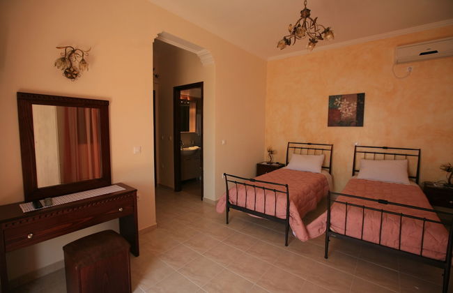 VIP Villa Paradise - Photo 4