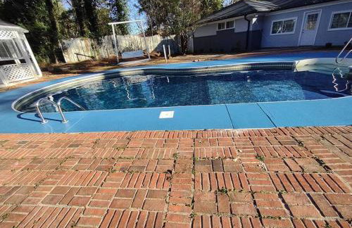 3 Bedroom Jewel: Luxury with Crystal Pool - Foto 31