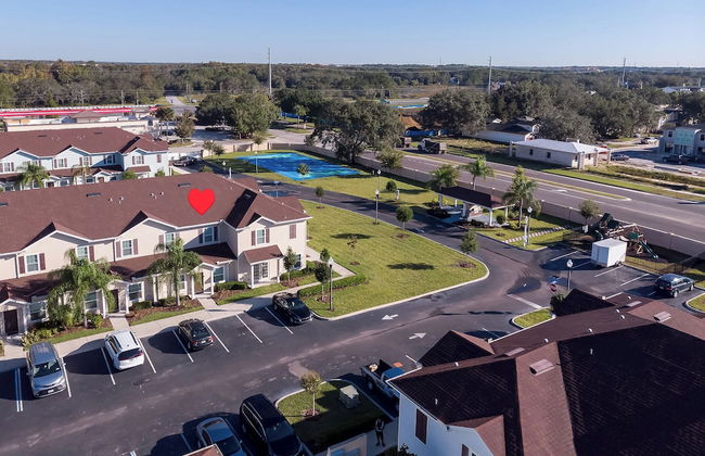 Moana's Hut Miles From World's Best Theme Parks! - Foto 37