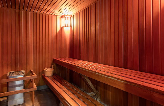 Meriton Suites Campbell Street, Sydney - Photo 30