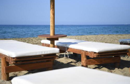 Nostos Beachfront Apartments & Studios - Foto 12