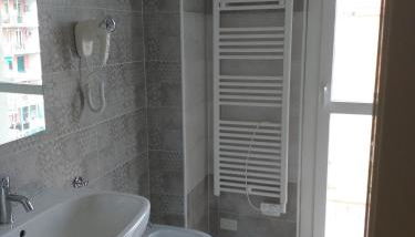 Via dei Mille 1, centrale e vista mare - Foto 4