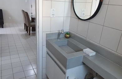 APARTAMENTO CONFORTAVEL em Petrolina 2 quartos com ar cond e Wi-Fi 300MB - Foto 6