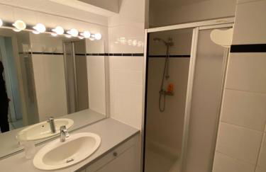 Loriot1- Appartement vue mer sur le fort bloqué ploemeur - Foto 6