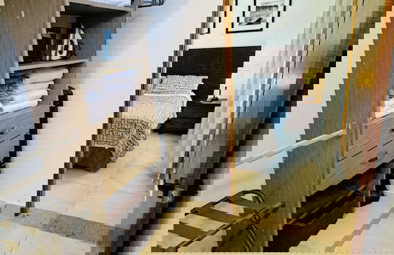 Renovated 1 Bdrm Guest House -walk to Everything -bikes -gym - Pickleball Court - Foto 5