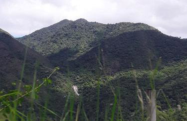 Chalé Pakere Montanha Lumiar - Conforto a mais de 1000 metros de altitude junto a natureza, wifi, piscina, sauna e água de nascente - locação do chalé sem prestação de serviços - Foto 11