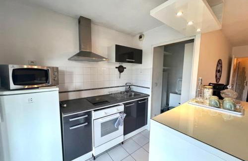 Le Montaigne - Climatisation, Parking Privé, Tramway et Airbus - Foto 17