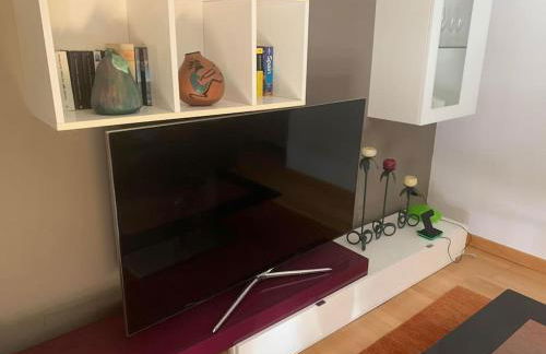 Atico, Piscina, AC, WI-FI y Parking Gratis, Gran Terraza, VUT 47-79 - Foto 8