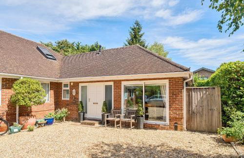 Luxury Oxford Apartment Sleeps 4, Free Parking - Pass the Keys - Foto 15