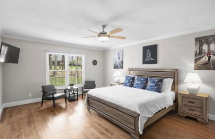 Porch Paradise by Avantstay New Pool, Firepit - Foto 42