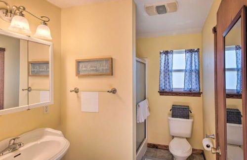 The Brewer Guesthouse Tiny Home with Patio and Yard! - Foto 17