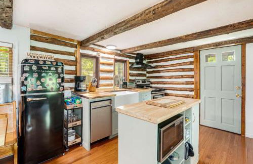 Modernized Log Cabin w Hot Tub Fire Pit & Views - Photo 8