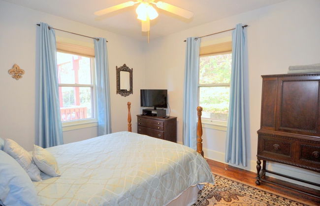 Fleur de Lis - A Knightly Abode! - Foto 3