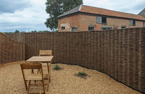 4 Henham Barns - Photo 5