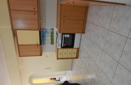 Angela s Apartment With Beautiful Balcony View - Photo 73