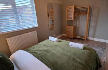 Newly Renovated 2 BDR Home - 5 Min to M5 - Foto 20