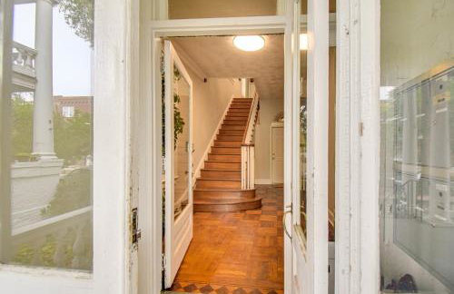 Walk to River & Downtown: Portsmouth Apartment! - Foto 18