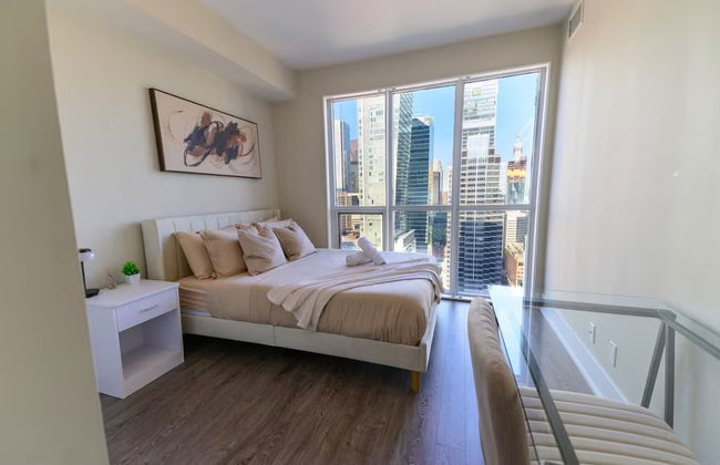 Lanterra Downtown Cn Tower - Photo 14