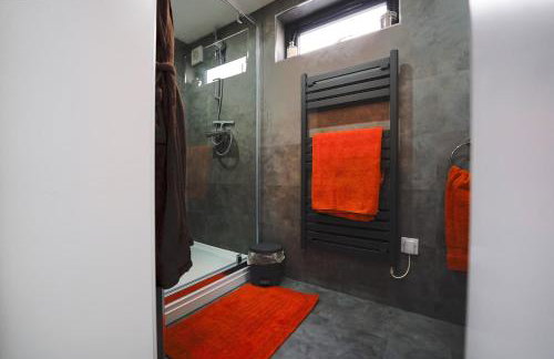 Walk Lane Chic 1bed , Luxury Kitchen Area , Parking , WiFi - Foto 10