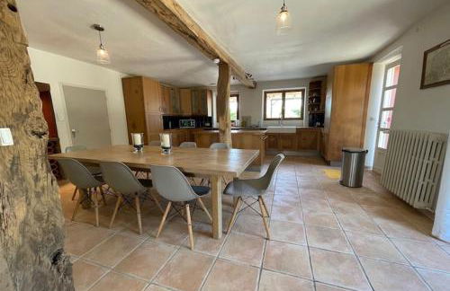 Luxurious Villa in Cazaubon with Swimming Pool - Photo 37