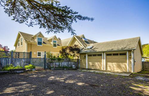 Large Oceanfront Bluff Home - Hot Tub Kids Room - Foto 33
