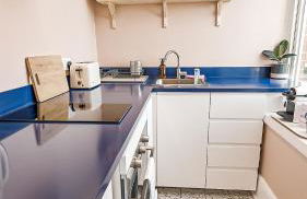 Burlington Mansions - Stunning Coastal Apartment - Photo 4