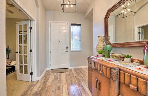 Spacious Folsom Getaway with Pool and Hot Tub! - Foto 25