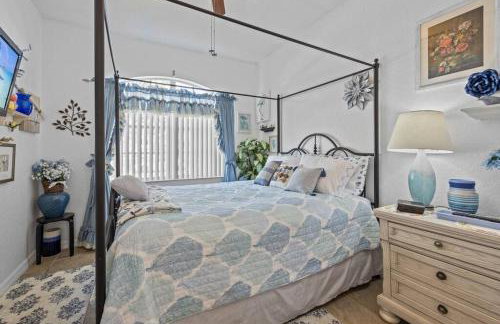 Mediterranean Garden Oasis - Foto 34