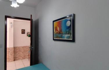 Seu Apto Praia da Costa 2 Sala Quarto Banheiro 1 Cama casal e 2 Camas Solteiro Econômico Local Excelente Ar Cond Frigobar Microondas Tv Todo Seu Centro - Foto 12