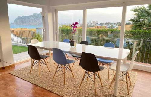 Espectacular villa junto a la playa, piscina privada y vistas al mar - Foto 24