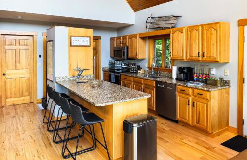 Sunset, Lake and Mtn View, Theater, Hot Tub, Xbox, Close to Sunday River - Foto 58