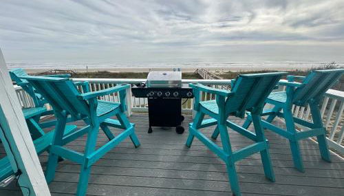 Beachfront Retreat! 3 Steps to WALKOVER! - Photo 2