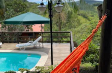 Sítio com piscina, churrasqueira, lareira, fogão à lenha, mesa de sinuca e vista para as montanhas - Foto 27