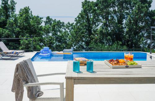 Villa Piano with Stunning View, heated outdoor pool & gaming room - Foto 19