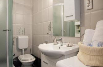 Apartments Mediterranea with heated pool - Foto 12