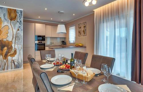 Villa with private pool, garden and seaview for max 11 Pers near Labin 5207-1 - Foto 14