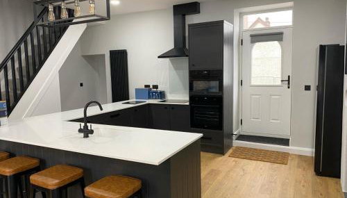 Lake view townhouse - Photo 2