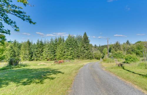 Rainier Home on 20 Acres with Blueberry Farm! - Foto 34