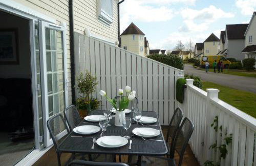 Liming Lodge - Lakeside Home in the Cotswolds - Foto 18