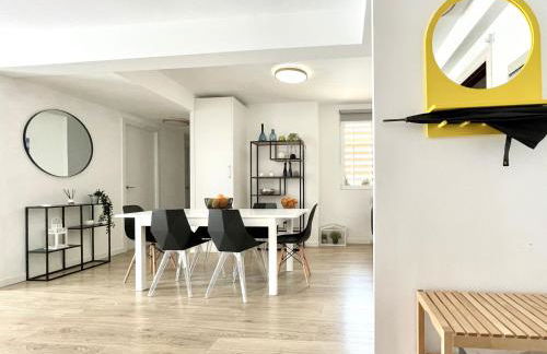 SPACIOUS, SUNNY FLAT BY CITY OF ARTS & SCIENCES - Foto 61