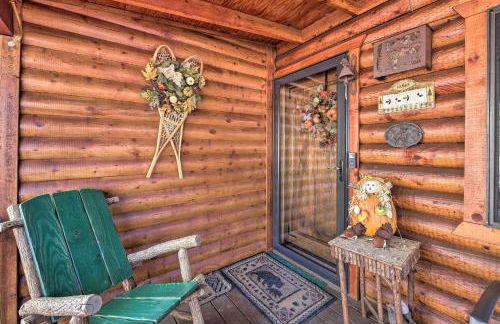 Family and Dog Friendly Rustic Lakeside Cabin - Foto 25