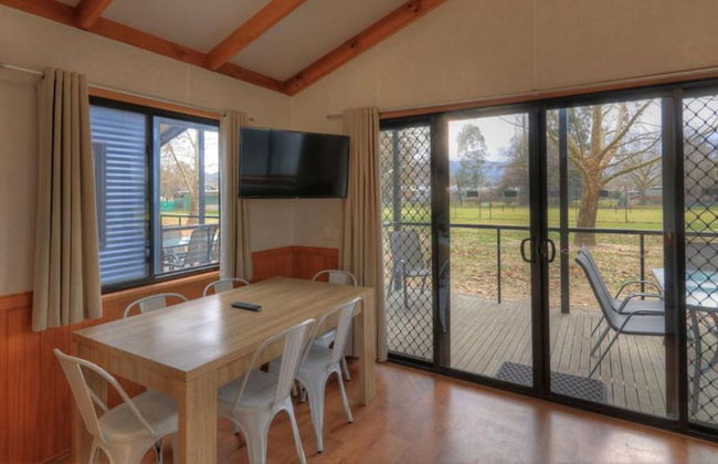 Yea Riverside Caravan Park - Foto 17