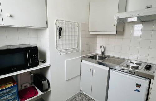 T1 avec balcon à Cambo-les-Bains, parking inclus, 2 couchages - FR-1-495-16 - Foto 7