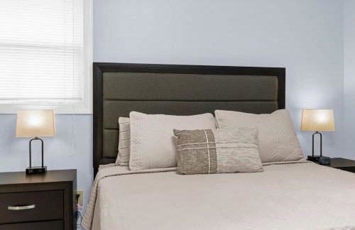 Willow Haven 2BR Cozy Retreat, Close to Hartford - Foto 32